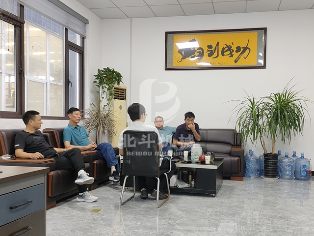 外地客户来巩义午夜免费福利视频机械实地考察竹子午夜在线观看视频