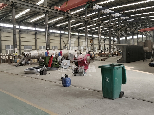 锯末午夜在线观看视频车间参观,探索生产过程的奇妙旅程