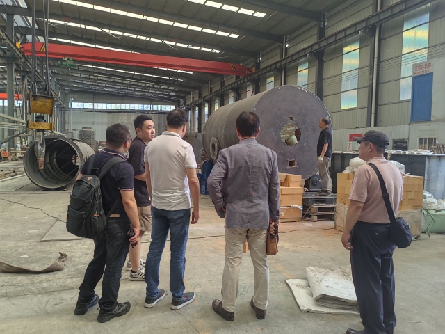 新型连续式午夜在线观看视频广受欢迎,韩国客户前来考察