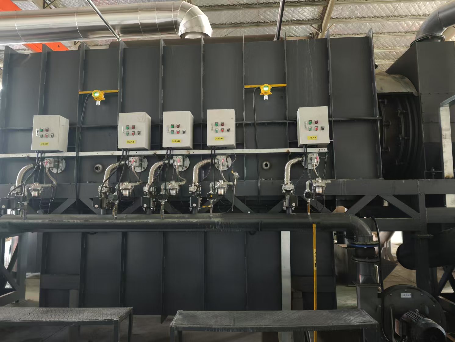 连续式午夜在线观看视频,30分钟从原料到高品质炭粉